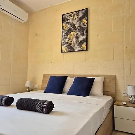 Dar Il-wied Ghajn il-Kbira (Gozo)