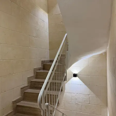 Dar Il-wied * Ghajn il-Kbira (Gozo)